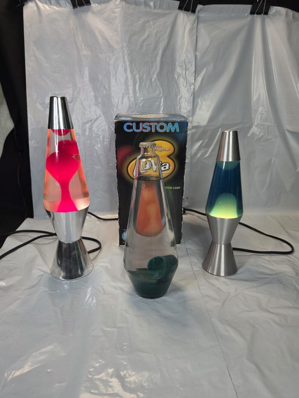 Lava Lamp Custom G-6 GLOBE Turquoise Blue Wax, Clear Liquid + 2 Complete Lamps